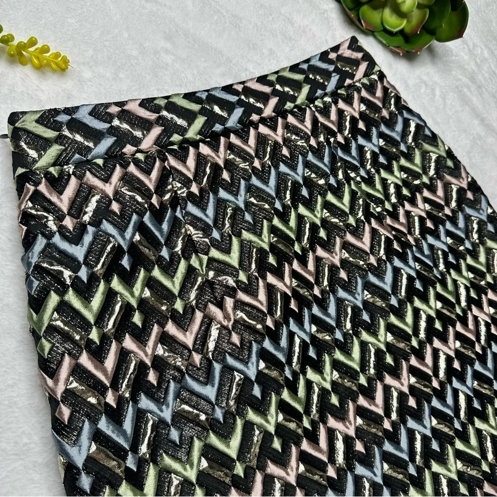 Milly Metallic Chevron Textured Modern Mini Skirt in Black Pink Green Womens 6